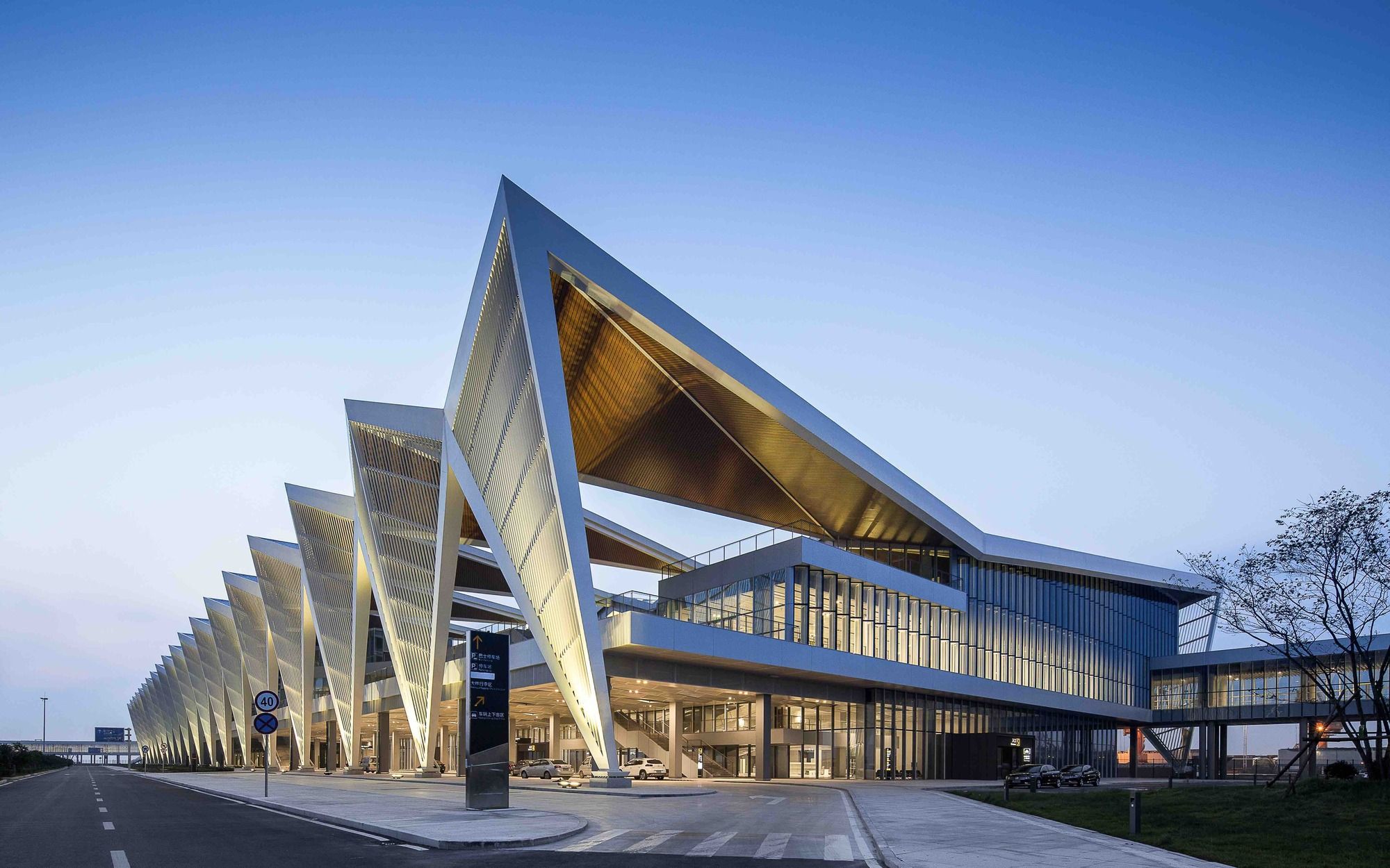 Gallery Of Qingdao Cruise Terminal Ccdi Mozhao Studio Ccdi Jing Studio 2