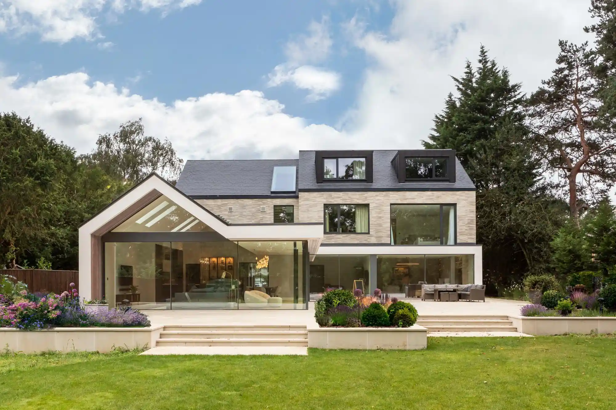 Contemporary English Architecture Facade Design 06