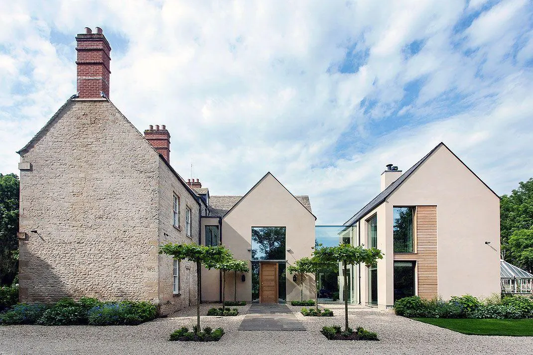 Modern English Country Facade Design 04