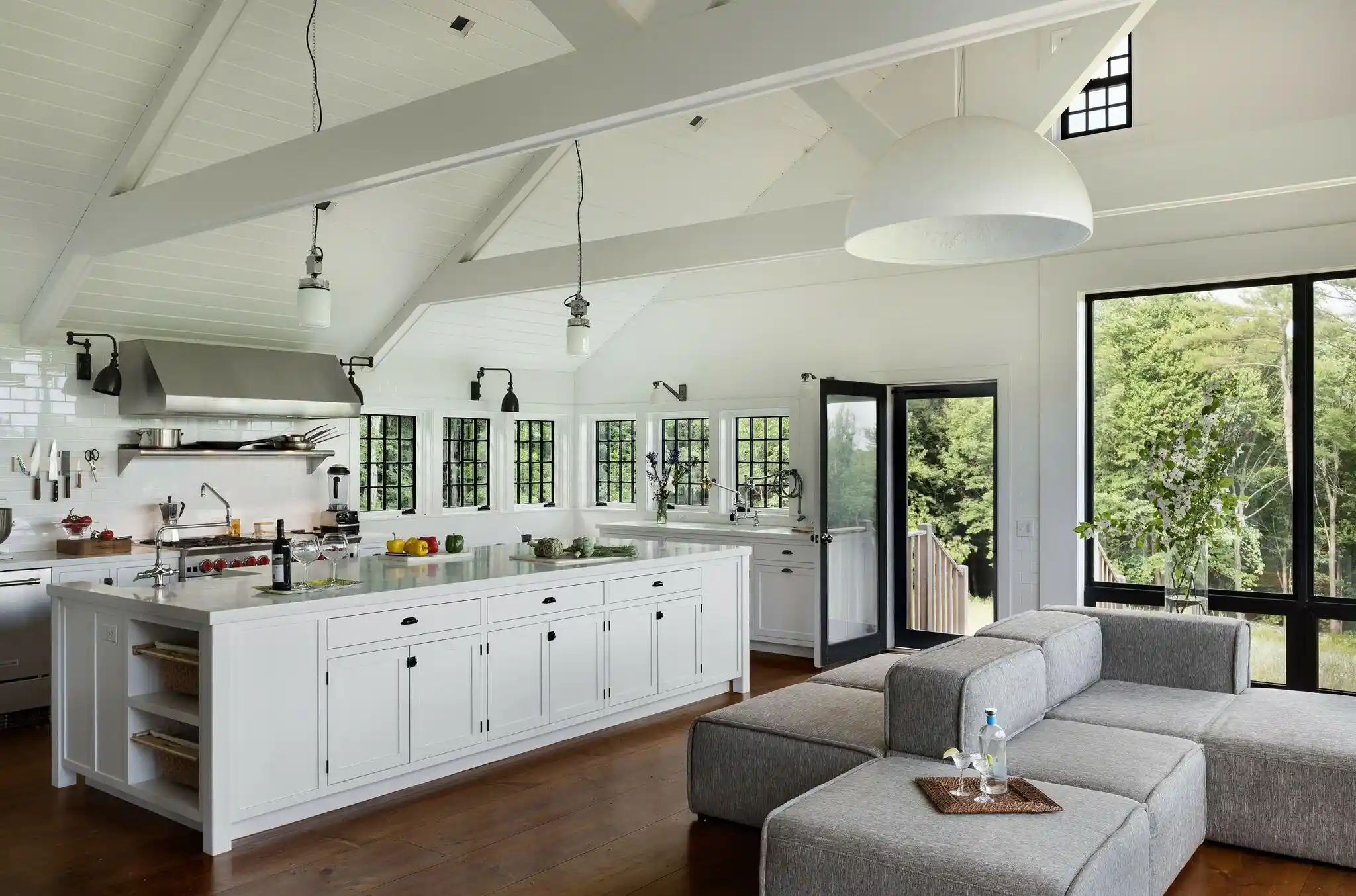 Modern Farmhouse Interior Design 03
