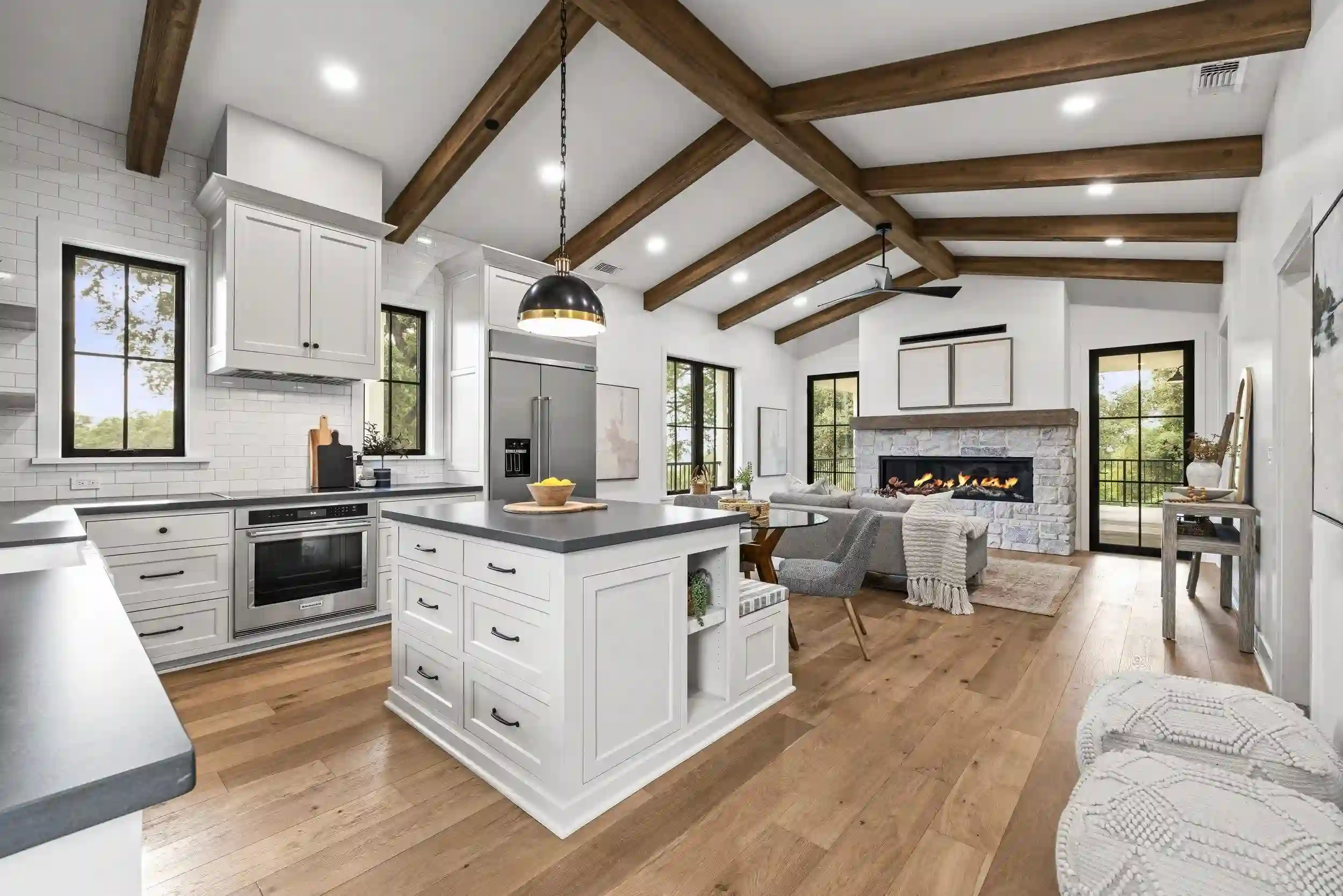 Modern Farmhouse Interior Design 05